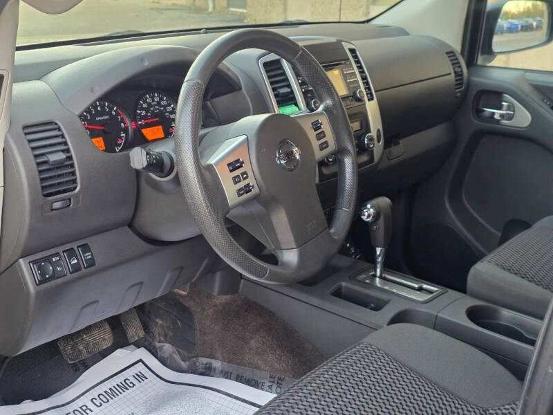 2014 Nissan Frontier SV V6