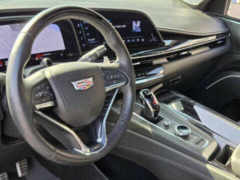 2023 Cadillac Escalade-V