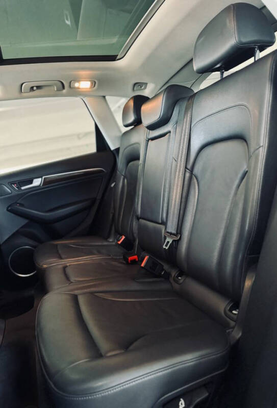 2014 Audi Q5 2.0T quattro Premium Plus