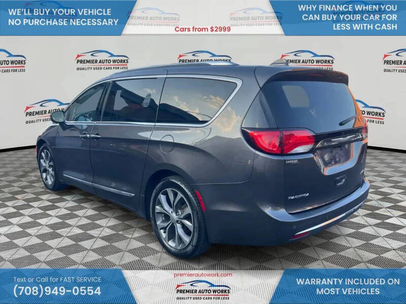 2017 Chrysler Pacifica Limited