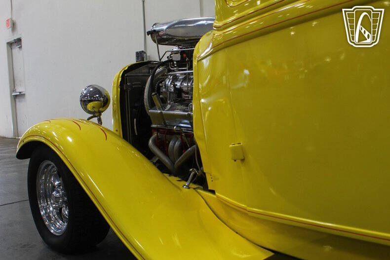 1932 Ford F-100