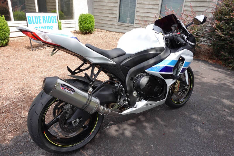 2015 Suzuki GSX-R1000