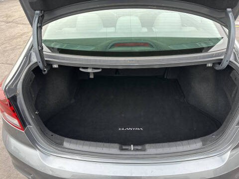 2019 Hyundai Elantra Value Edition