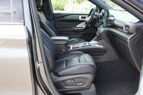 2020 Ford Explorer Platinum