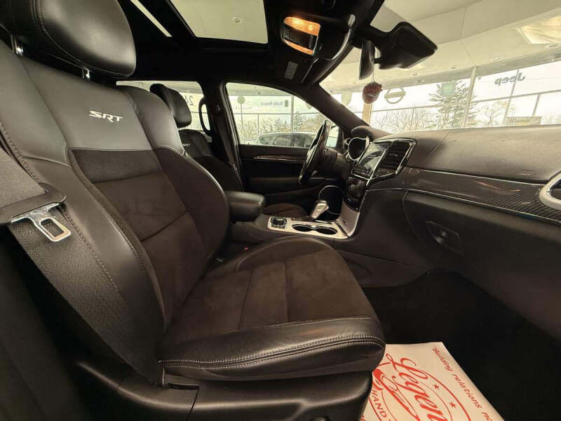 2020 Jeep Grand Cherokee SRT