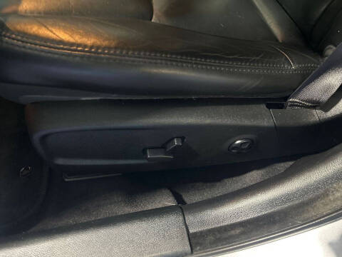 2017 Chrysler 300 Limited