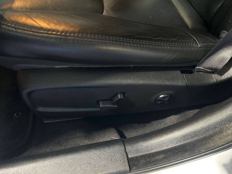 2017 Chrysler 300 Limited