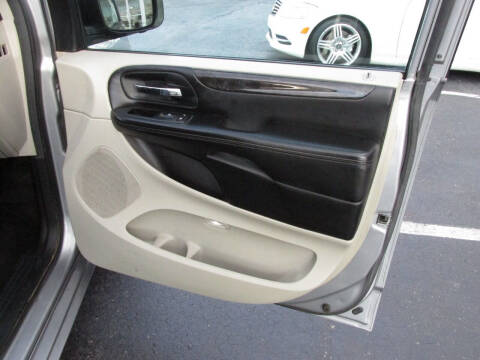 2013 Dodge Grand Caravan SXT