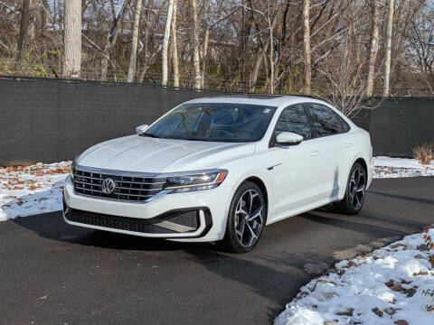 2021 Volkswagen Passat R-Line