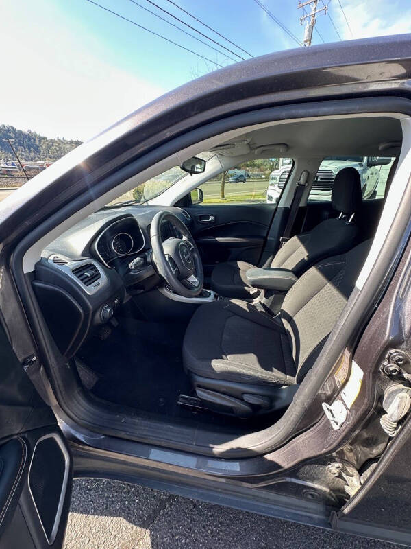 2020 Jeep Compass Sport