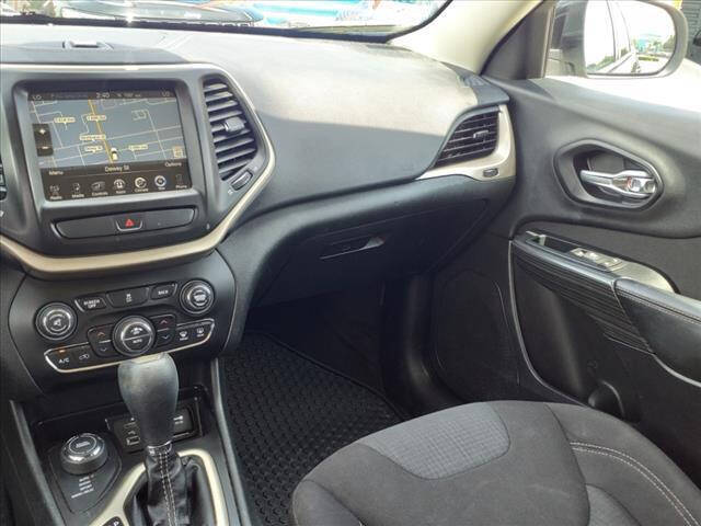 2015 JEEP Cherokee SUV / Crossover - $13,997