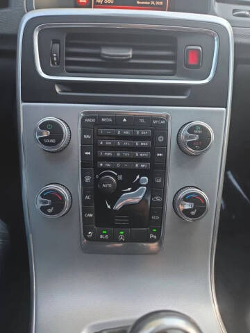 2017 Volvo S60 T5 Dynamic