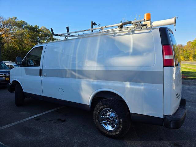 2011 Chevrolet Express 2500