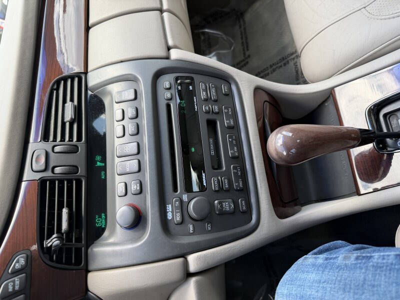 2002 Cadillac DeVille DTS