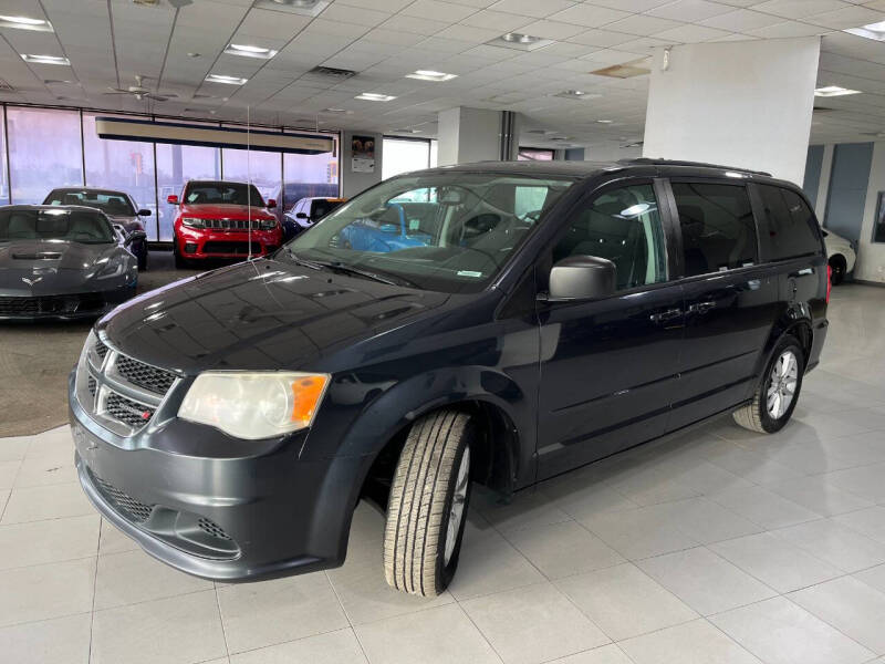 2014 Dodge Grand Caravan SXT photo 4