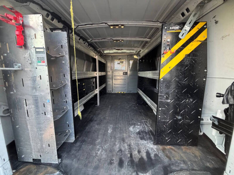 2019 Chevrolet Express 2500