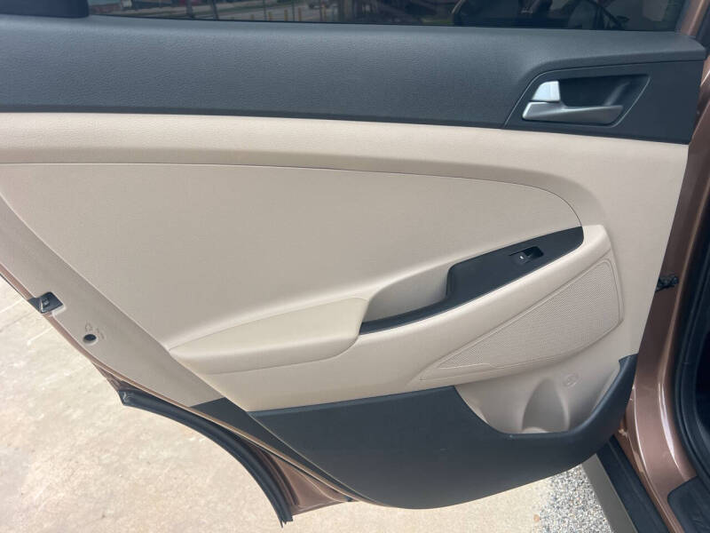 2017 Hyundai Tucson SE
