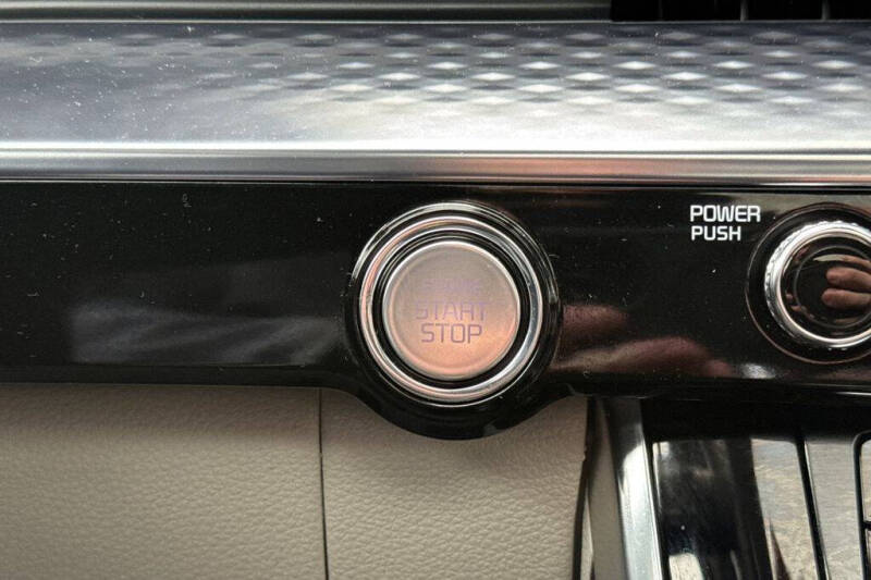 2024 Kia Carnival SX Prestige