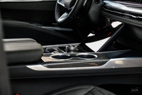 2025 Cadillac Escalade-V