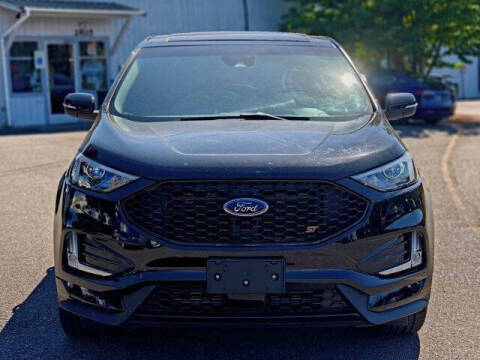 2020 Ford Edge ST