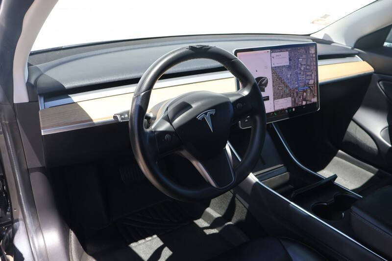 2019 Tesla Model 3 Standard Range Plus