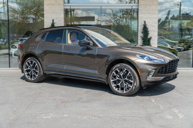 2021 Aston Martin DBX