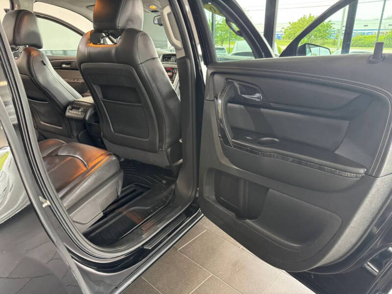 2016 GMC Acadia SLT-1
