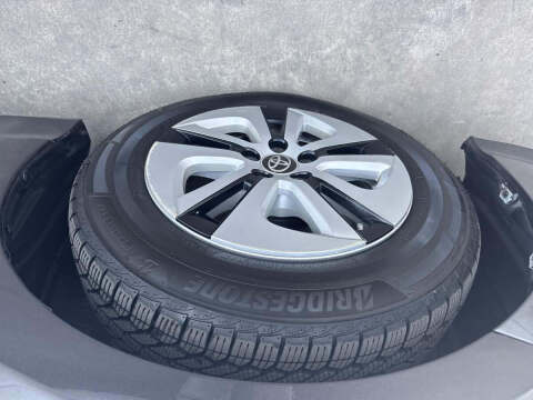 2017 Toyota Prius Two