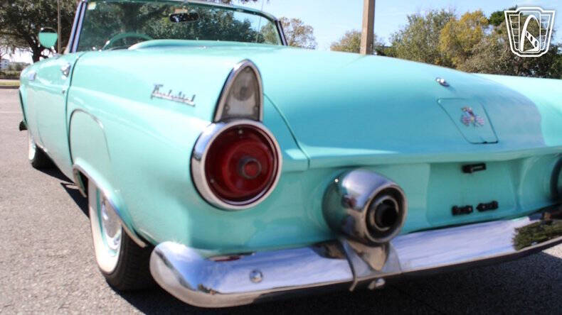 1955 Ford Thunderbird