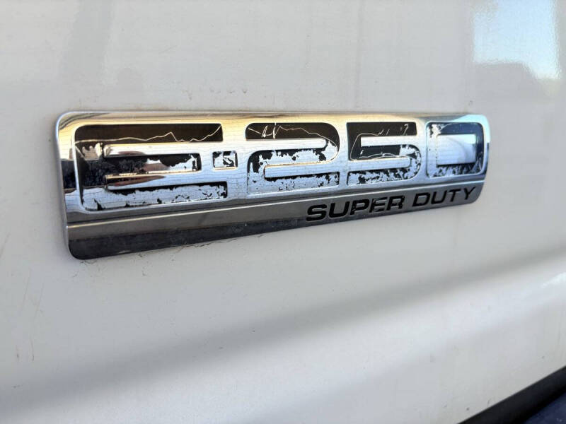 2010 Ford E-Series E-250