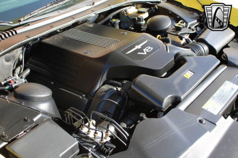 2004 Ford Thunderbird Deluxe