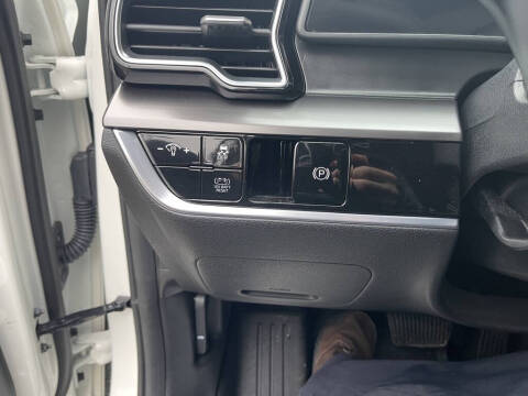 2023 Kia Sportage Hybrid EX