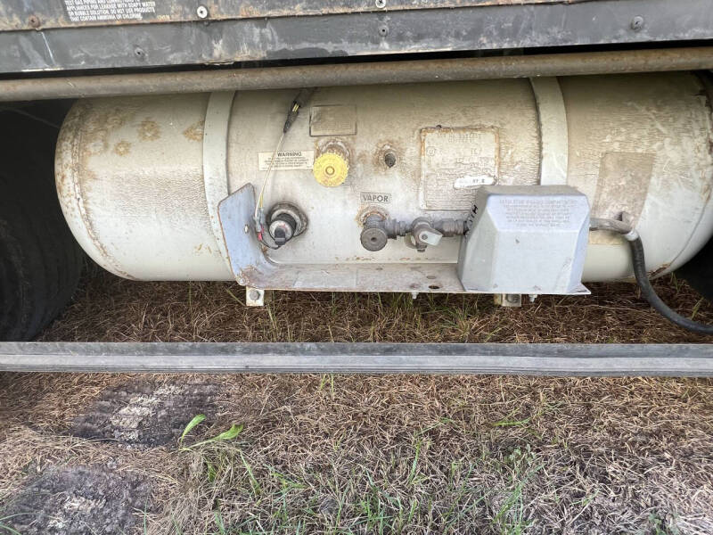 2001 Winnebago Journey 36L