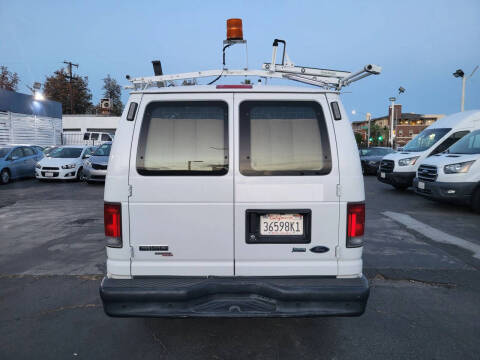 2013 Ford E-Series E-150