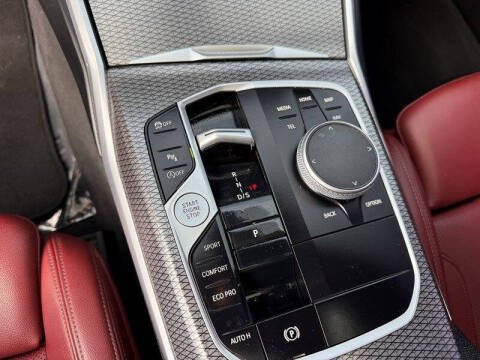 2023 BMW 3 Series 330i