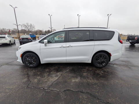 2020 Chrysler Pacifica Launch Edition