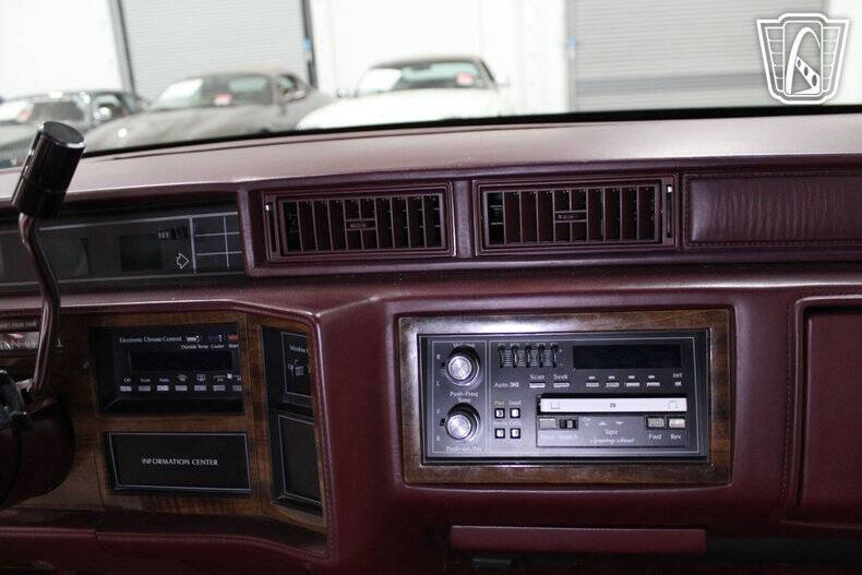 1992 Cadillac DeVille