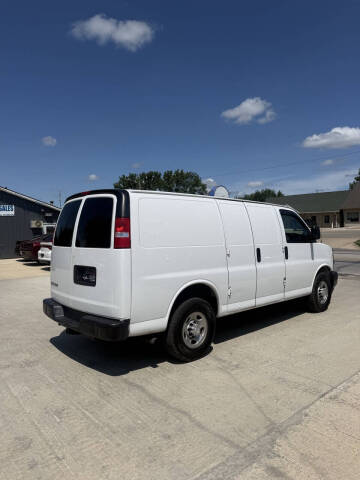 2018 Chevrolet Express 2500