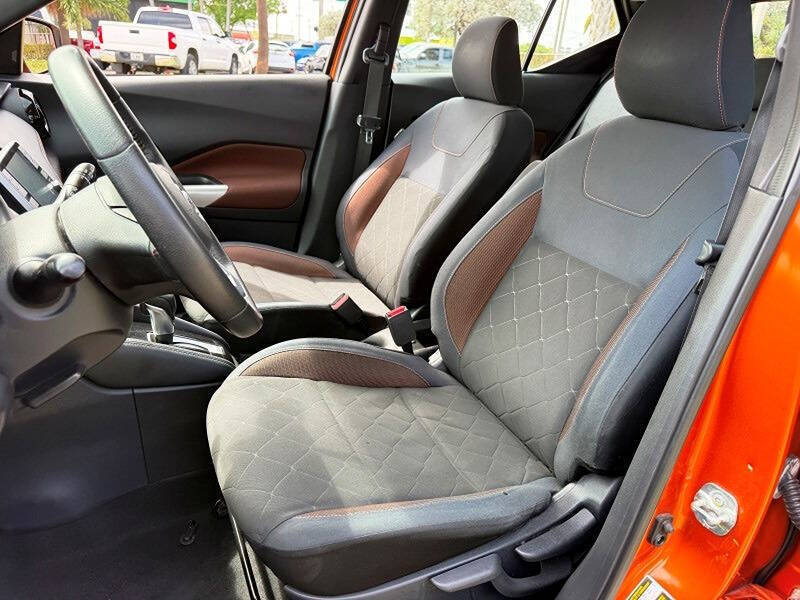 2018 Nissan Kicks SR