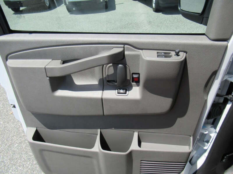 2026 GMC Savana 2500