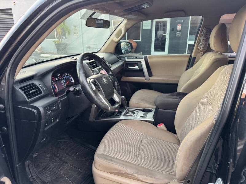 2014 Toyota 4Runner SR5