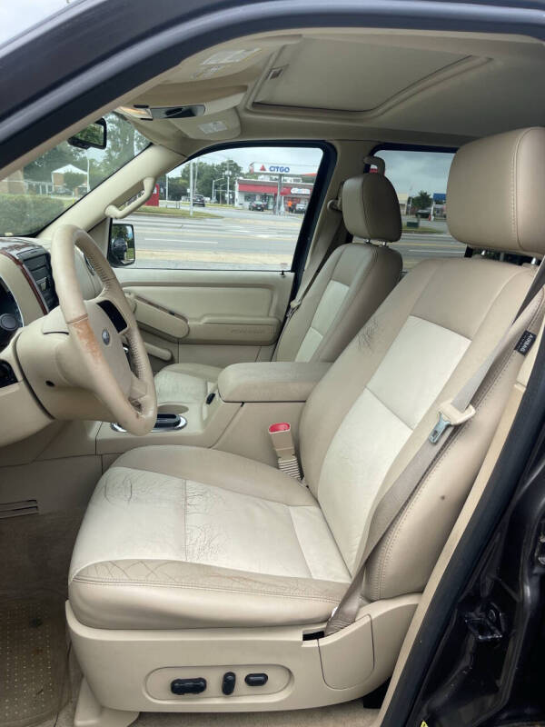 2006 Ford Explorer Eddie Bauer