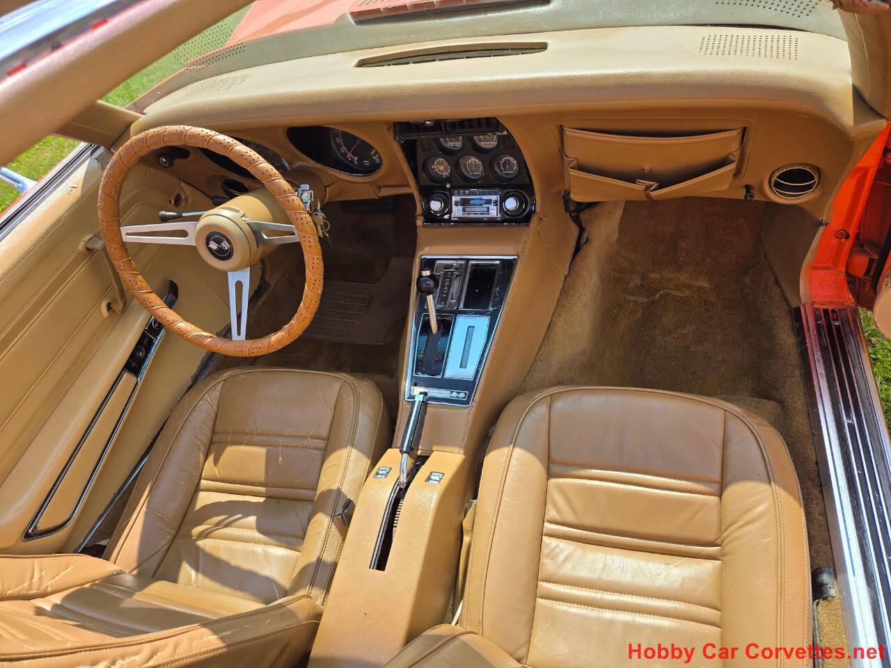 1975 Chevrolet Corvette 13