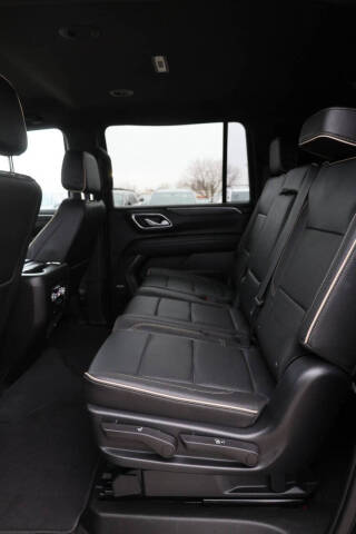 2022 GMC Yukon XL SLT