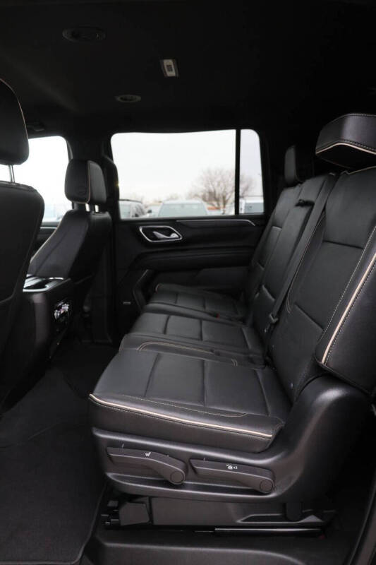 2022 GMC Yukon XL SLT