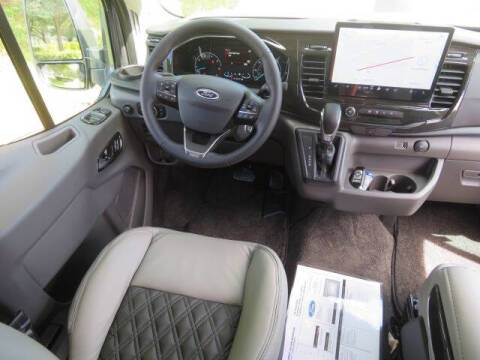 2025 Ford Transit 250