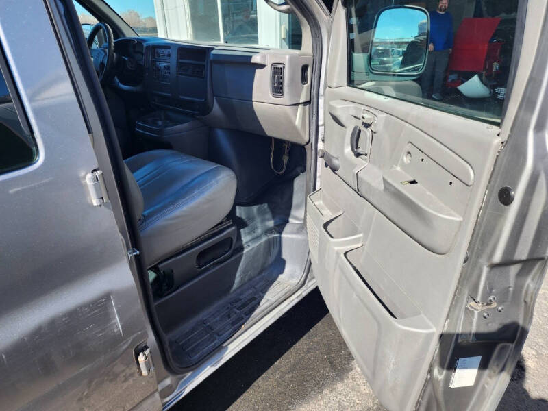2006 Chevrolet Express LS 1500