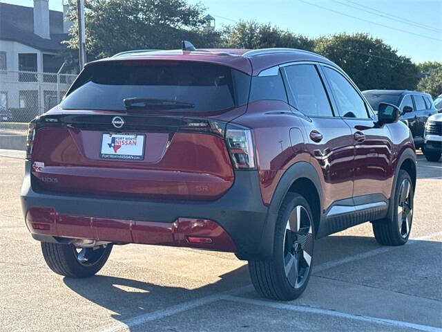 2026 Nissan Kicks SR