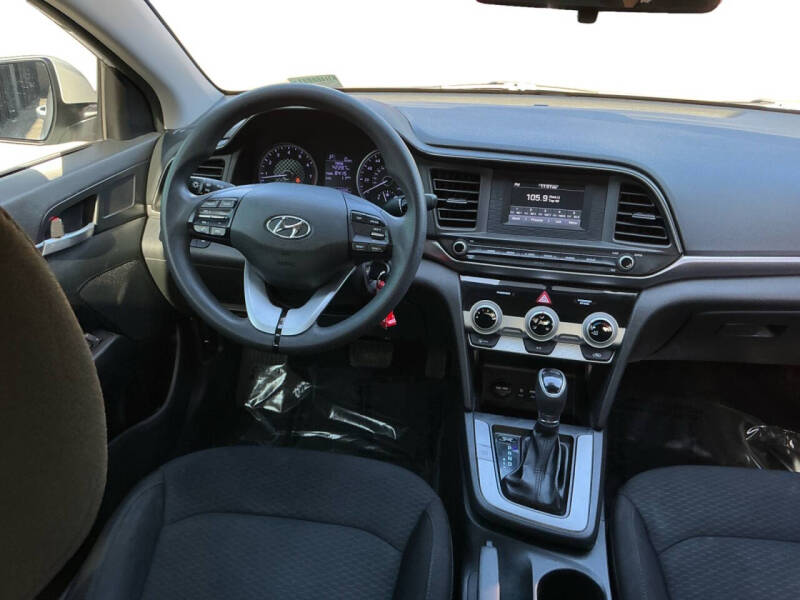 2019 Hyundai Elantra
