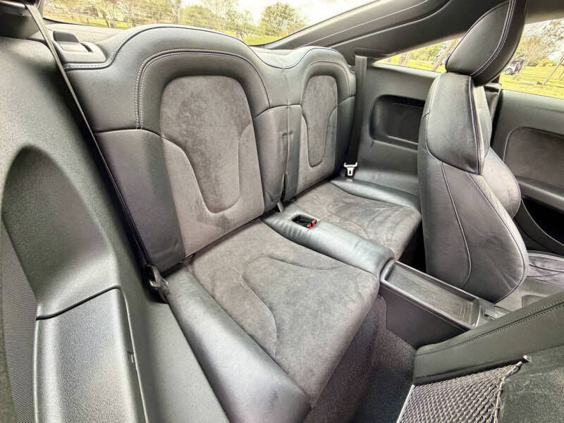 2010 Audi TTS 2.0T quattro Premium